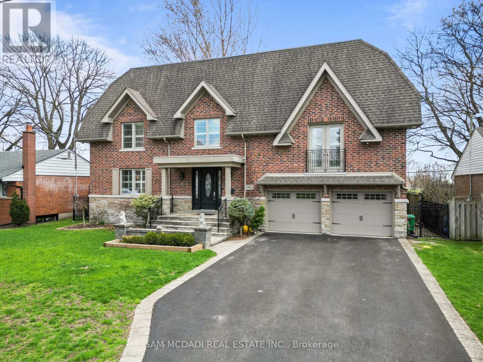 1486 Orchard Haven Ridge, Mississauga, Ontario  L5E 2S5 - Photo 2 - W13105666