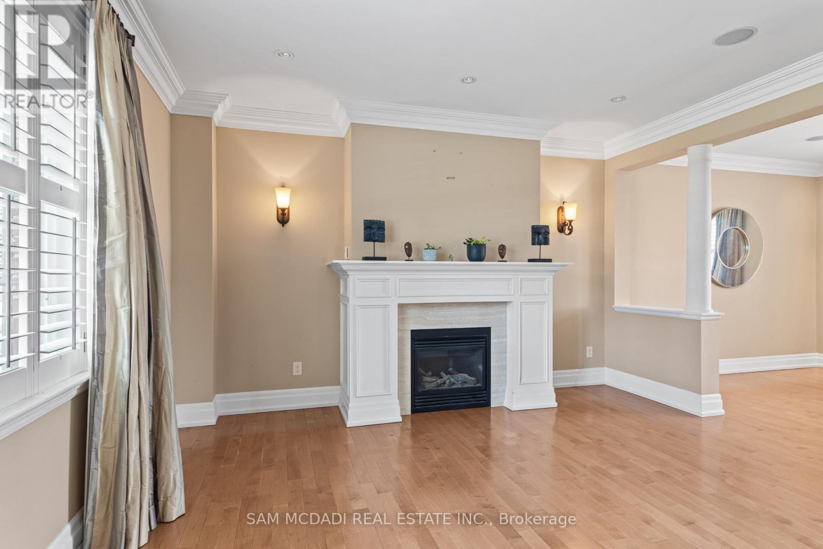 1486 Orchard Haven Ridge, Mississauga, Ontario  L5E 2S5 - Photo 7 - W13105666
