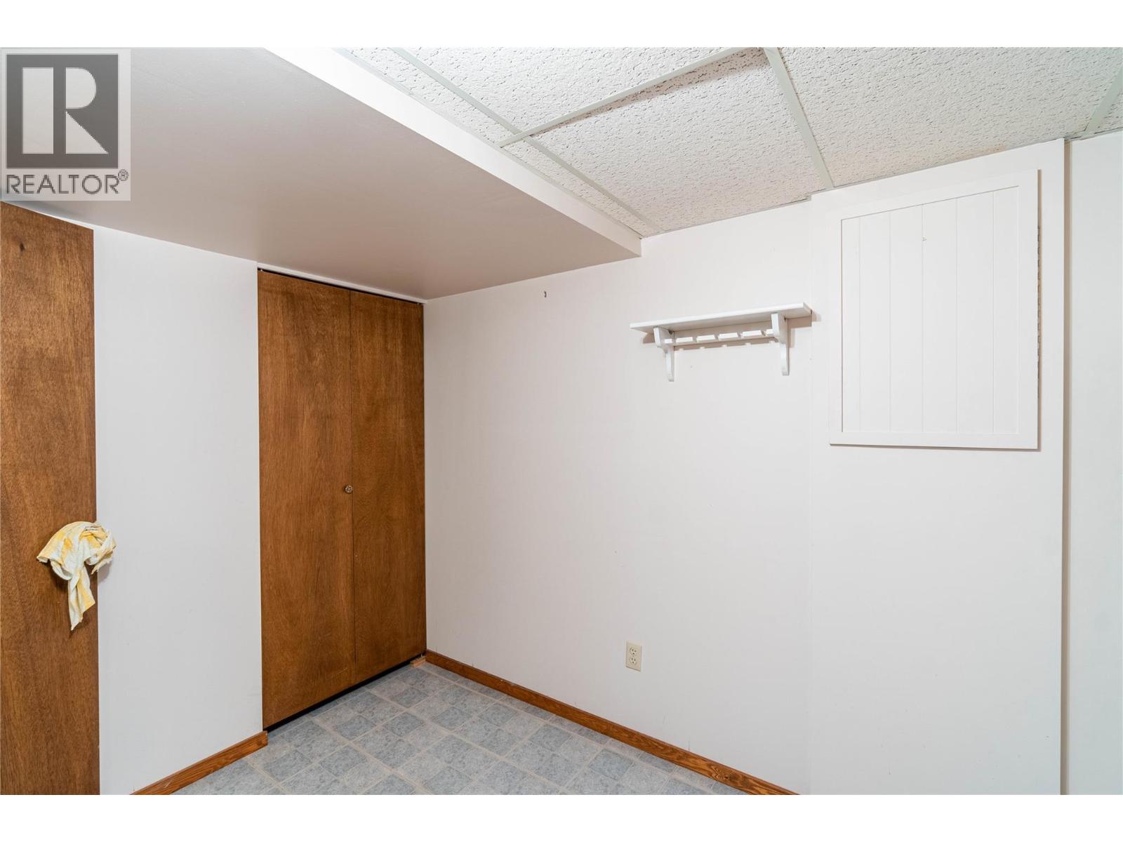 925 Sicamore Drive, Kamloops, British Columbia  V2B 8B7 - Photo 24 - 10386141
