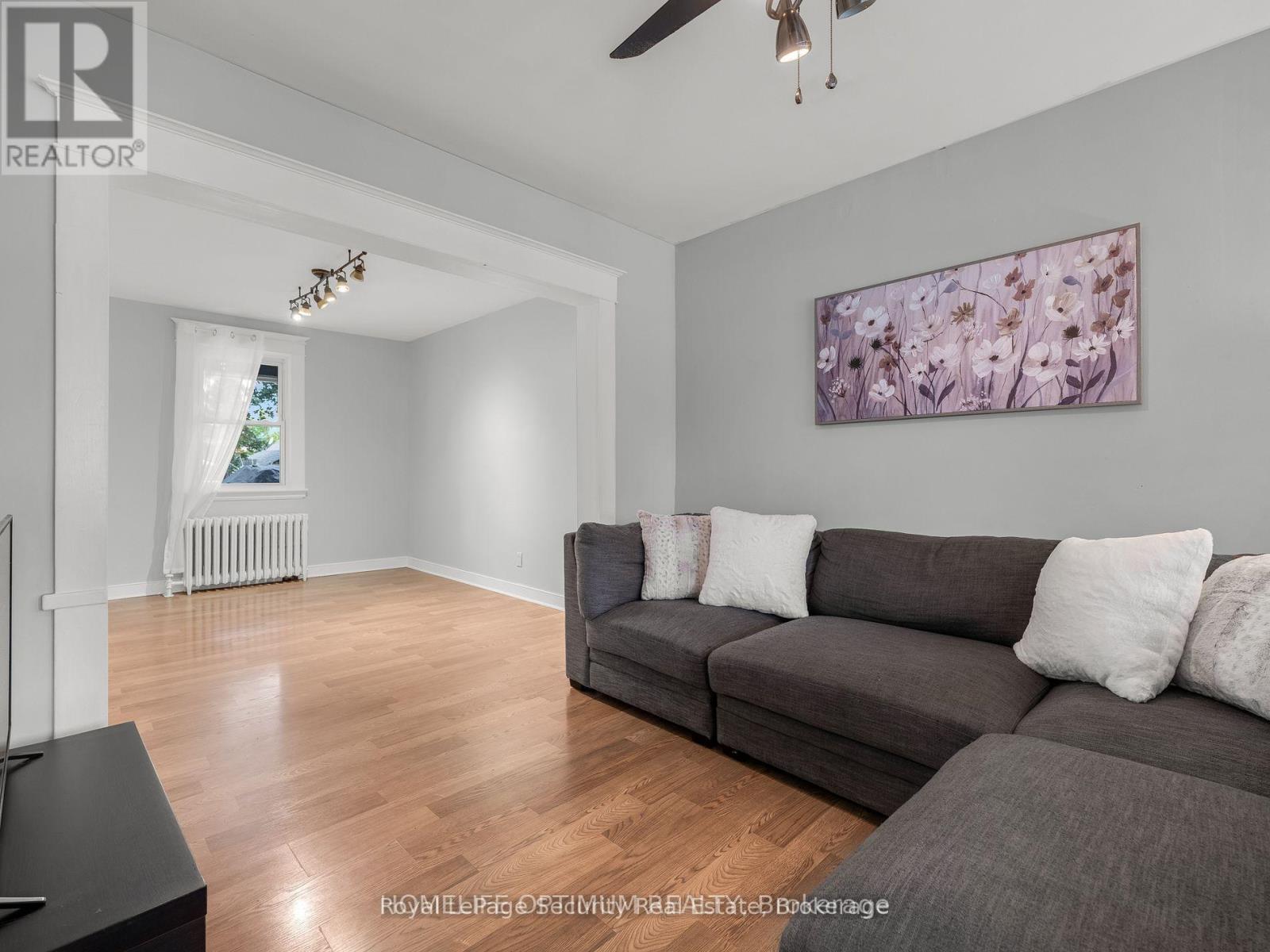 35 Bayfield Avenue, Hamilton, Ontario  L8H 3M5 - Photo 4 - X13105524