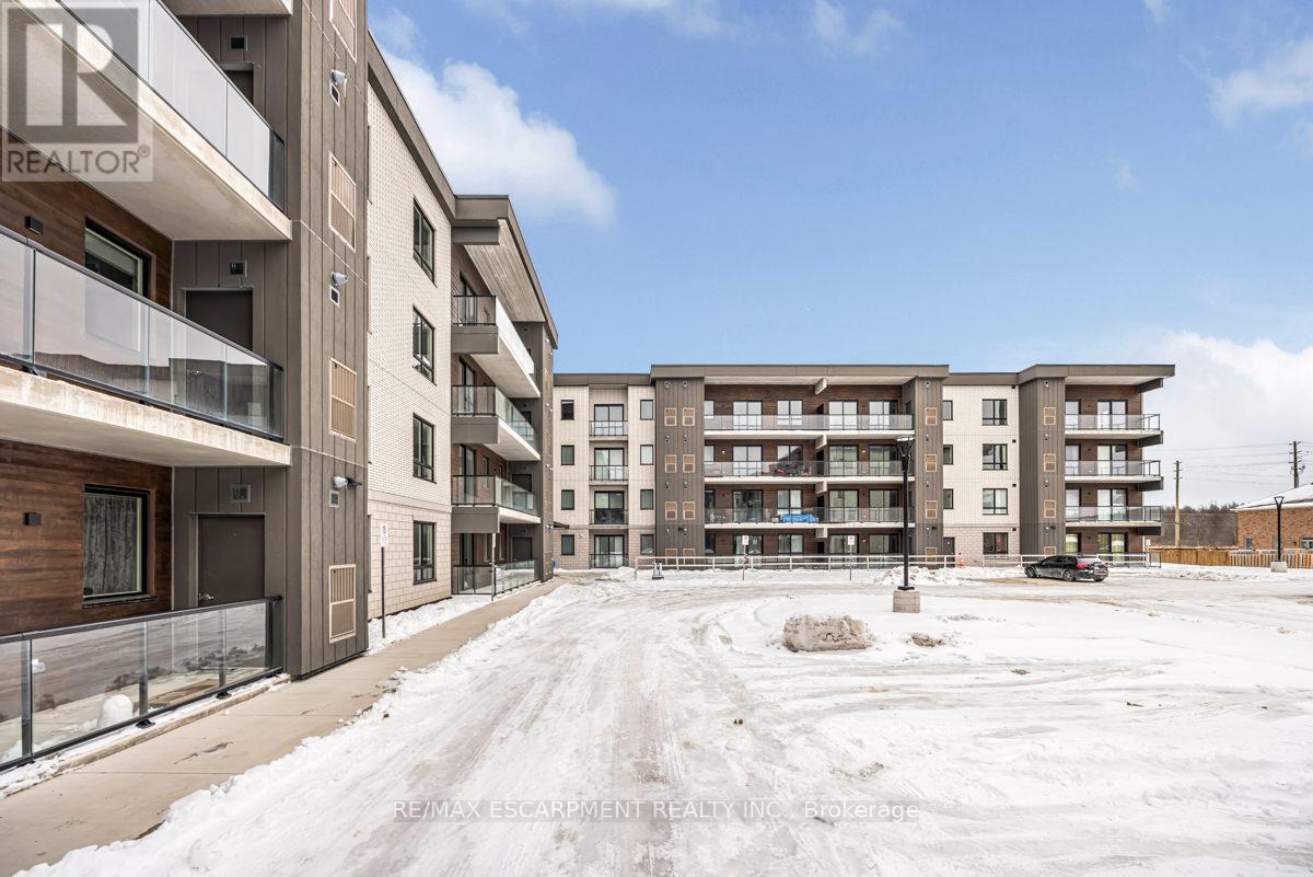 407 - 7549a Kalar Road, Niagara Falls, Ontario  L2H 3W6 - Photo 4 - X13105566