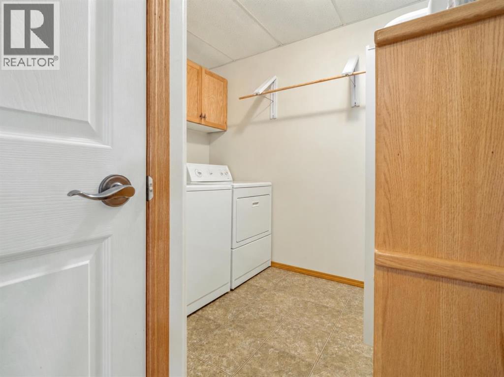 231, 2020 32 Street S, Lethbridge, Alberta  T1K 7T9 - Photo 11 - A2309512