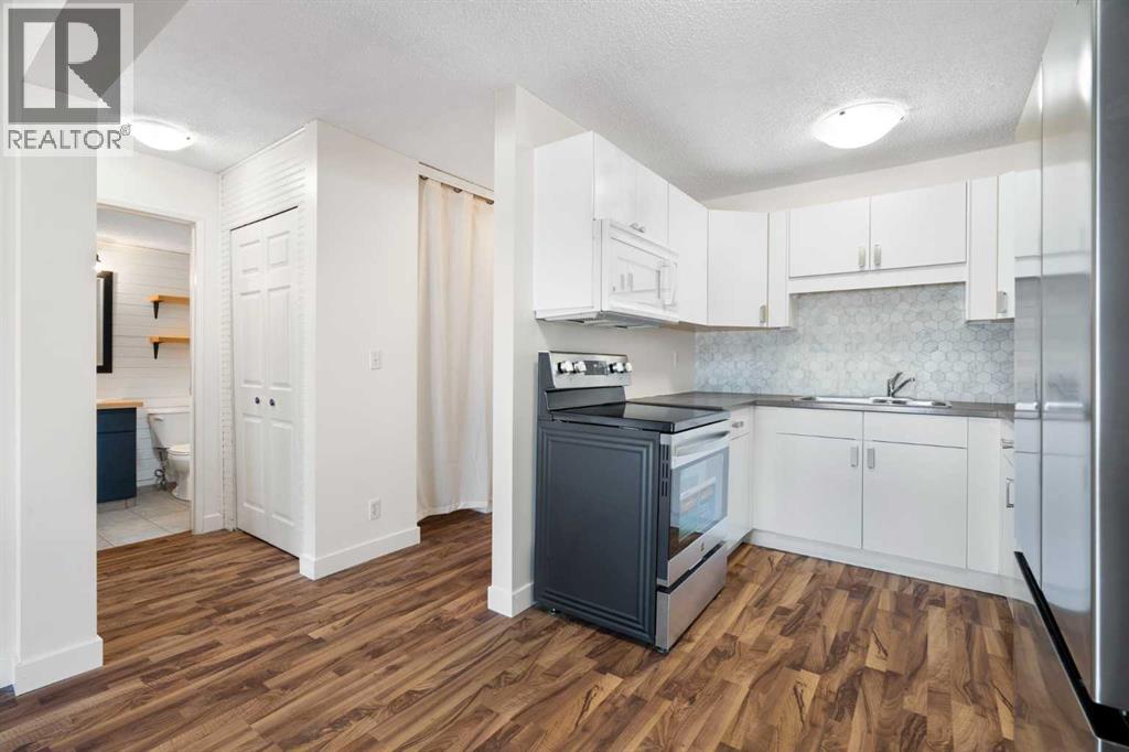 106d, 5601 Dalton Drive NW, Calgary, Alberta  T3A 2E2 - Photo 6 - A2290039