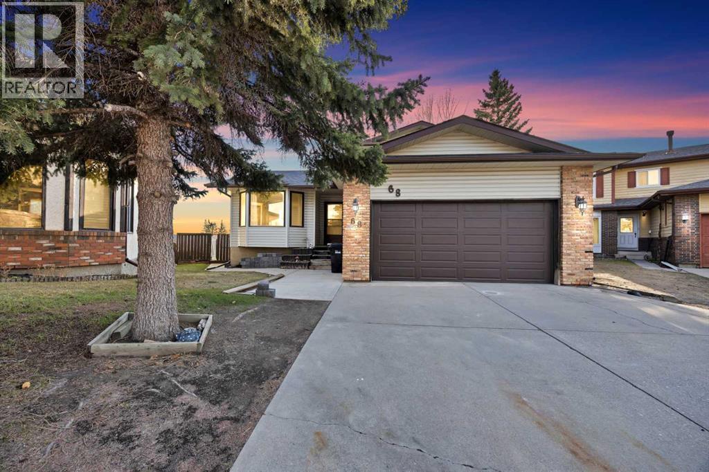 68 Hawkfield Crescent NW, Calgary, Alberta