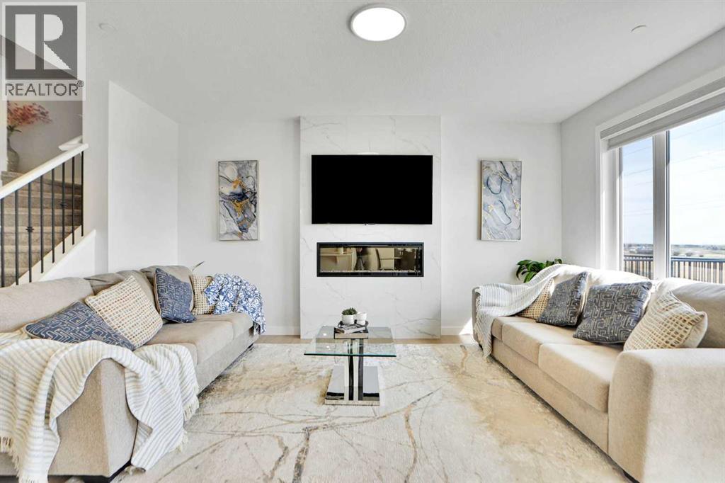 126 Hotchkiss Manor Se, Calgary, Alberta  T3S 0G1 - Photo 11 - A2309548