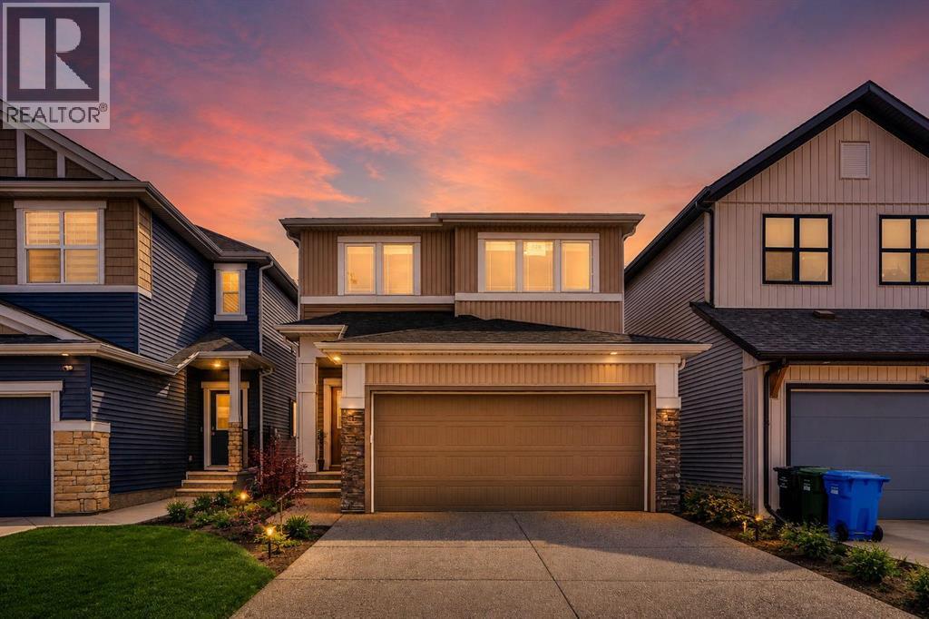 126 Hotchkiss Manor Se, Calgary, Alberta  T3S 0G1 - Photo 1 - A2309548