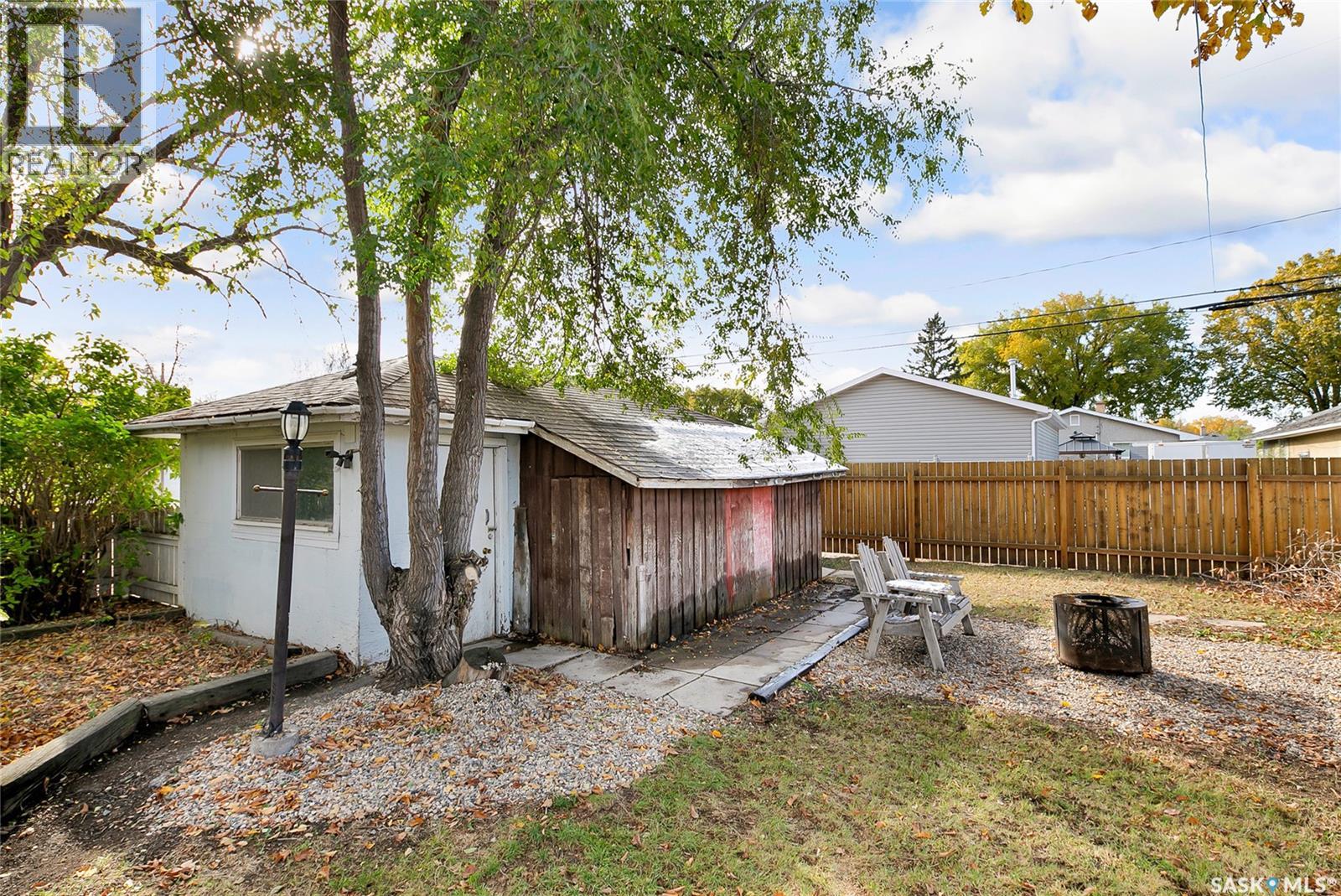 182 Hamilton Street N, Regina, Saskatchewan  S4R 2Y7 - Photo 22 - SK035473
