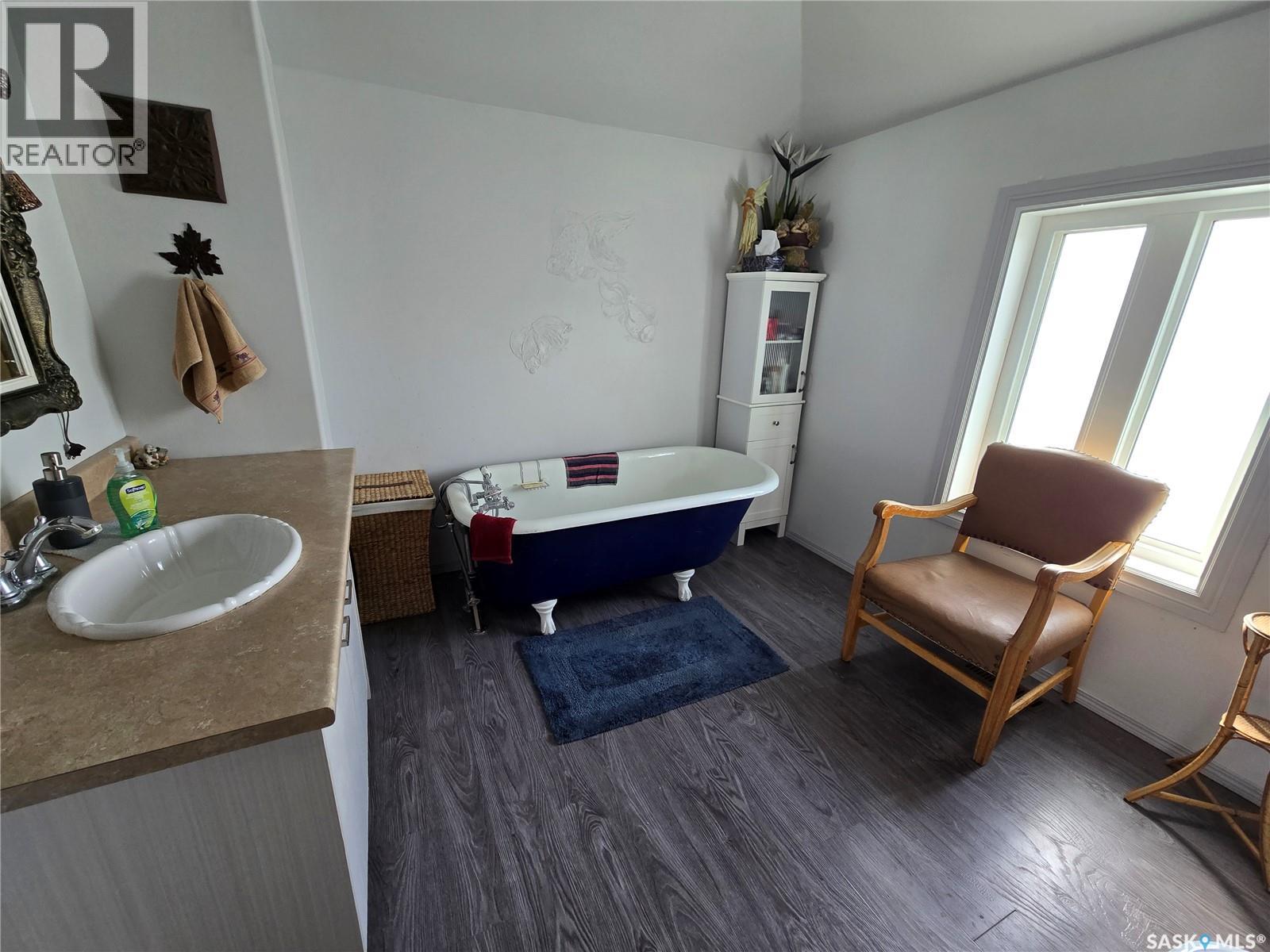 41 7th Avenue Ne, Swift Current, Saskatchewan  S9H 2N2 - Photo 18 - SK035462