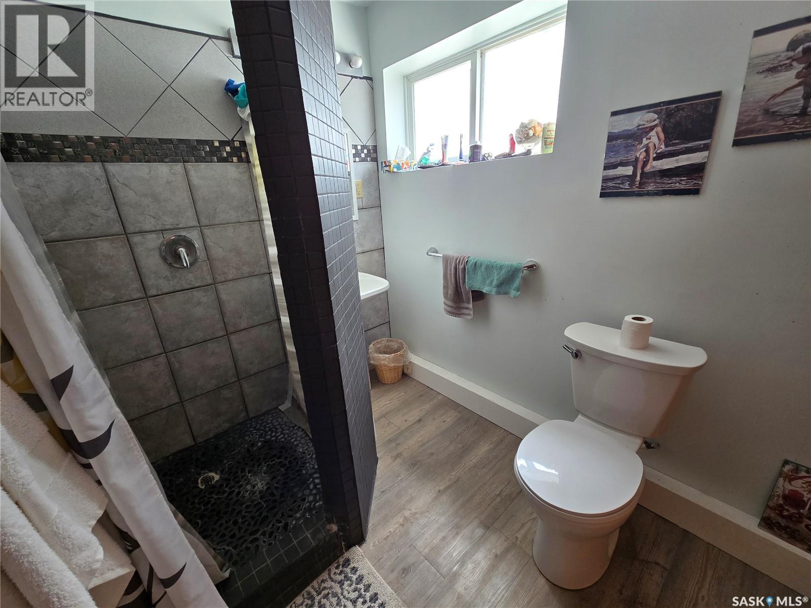 41 7th Avenue Ne, Swift Current, Saskatchewan  S9H 2N2 - Photo 21 - SK035462