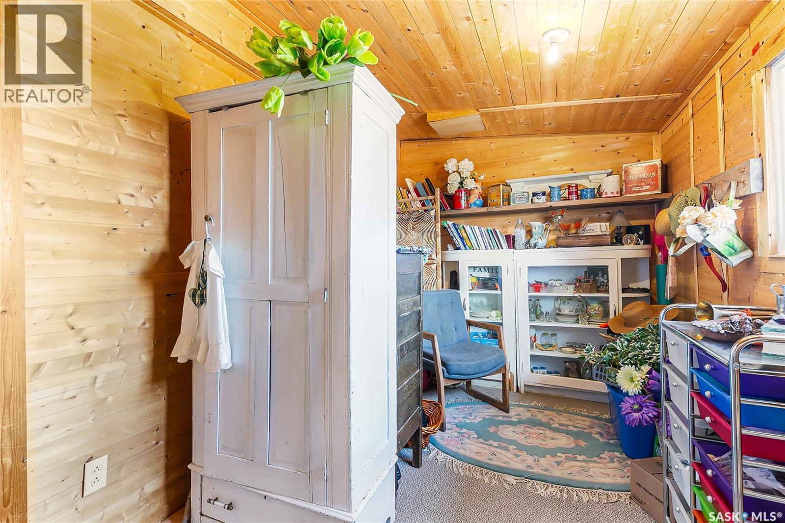100 Tower Road, Buena Vista, Saskatchewan  S0G 4C0 - Photo 3 - SK035404