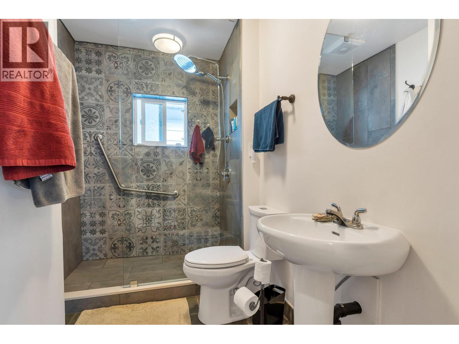 2749 Triumph Street, Vancouver, British Columbia  V5K 1T3 - Photo 19 - R3121471