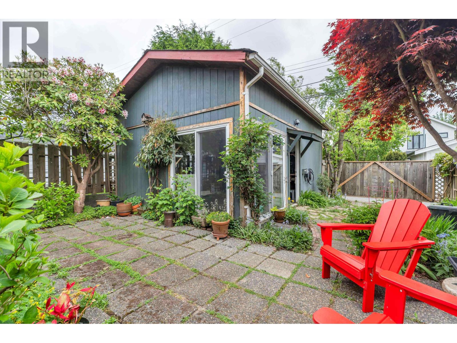 2749 Triumph Street, Vancouver, British Columbia  V5K 1T3 - Photo 31 - R3121471