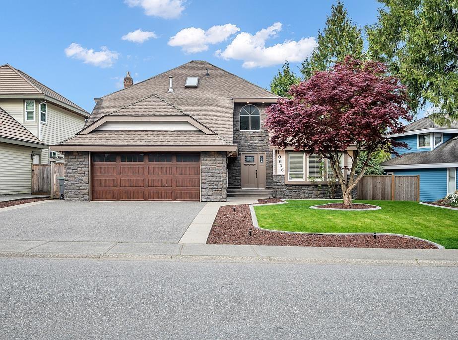 10646 E Glenwood Crescent, Surrey, British Columbia  V4N 1W1 - Photo 2 - R3115534
