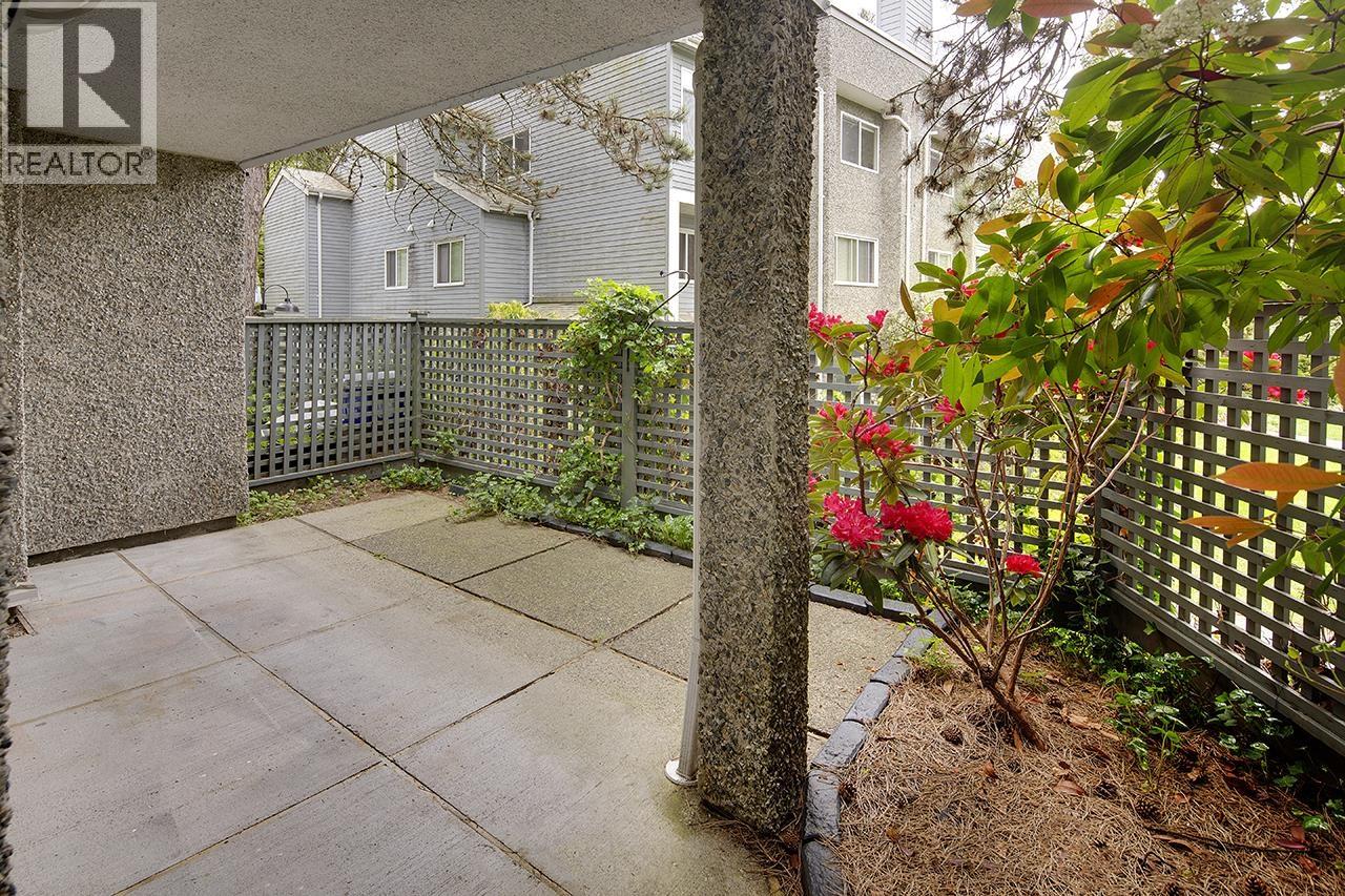 3380 Marquette Crescent, Vancouver, British Columbia  V5S 4K4 - Photo 4 - R3121521