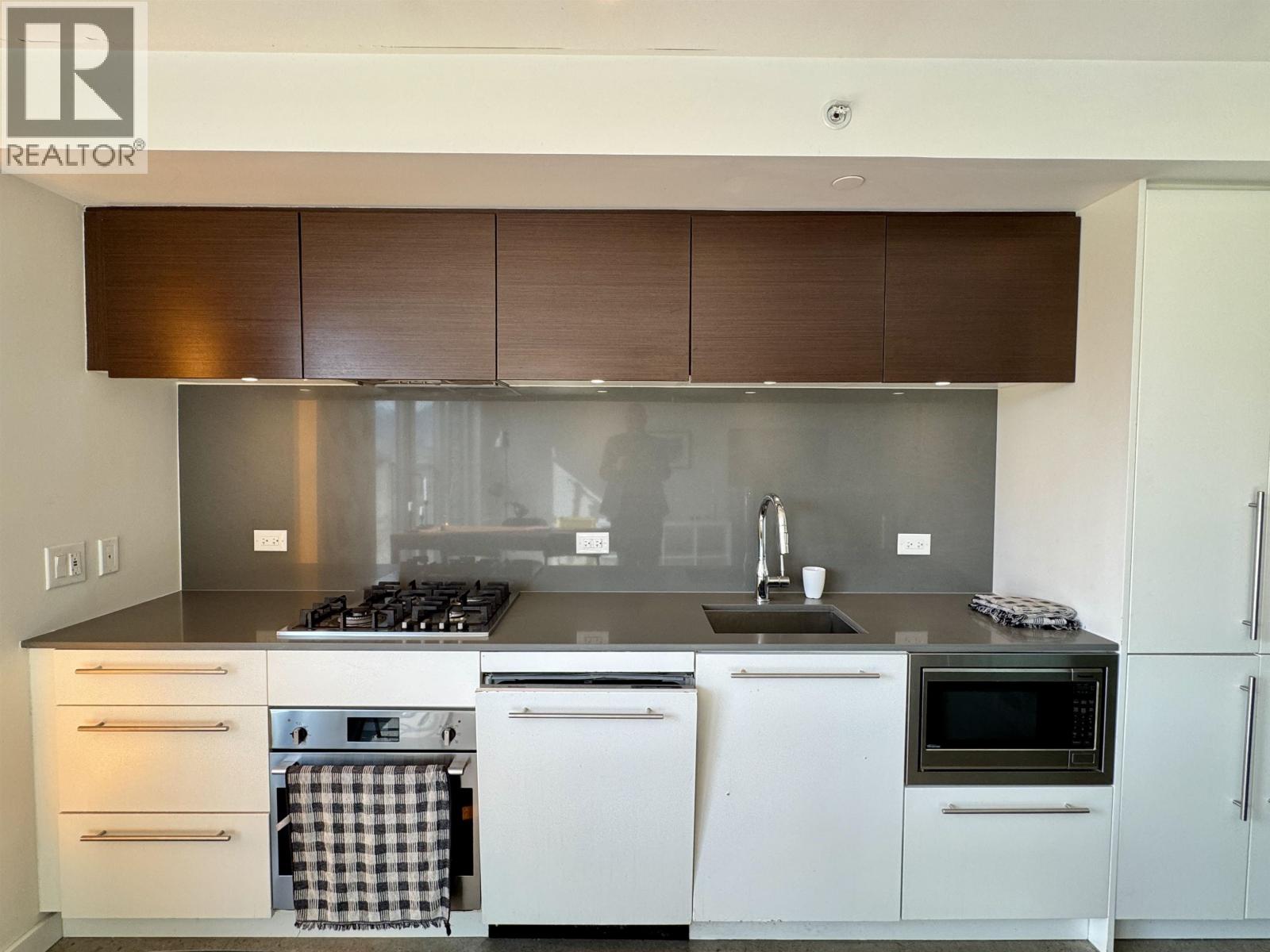 803 150 E Cordova Street, Vancouver, British Columbia  V6A 0E7 - Photo 2 - R3121525