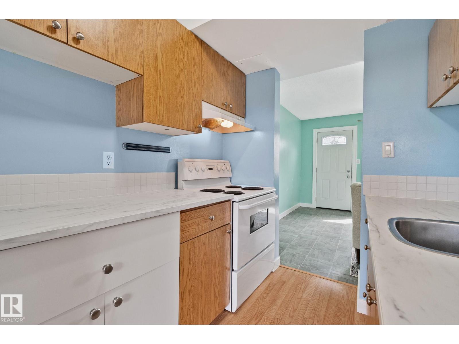 857 Abbottsfield Rd Nw Nw, Edmonton, Alberta  T5W 4R4 - Photo 7 - E4486714