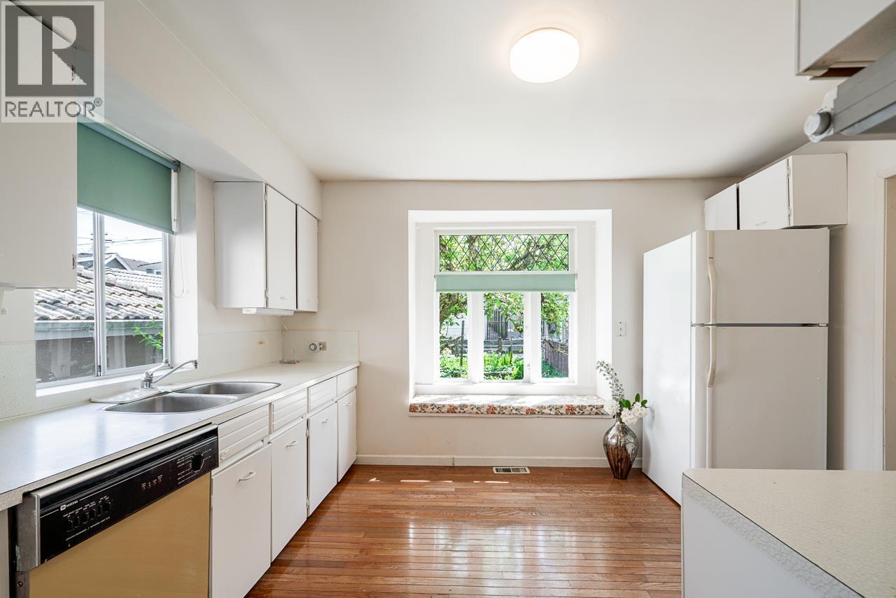2720 W 24th Avenue, Vancouver, British Columbia  V6L 1R1 - Photo 12 - R3121526