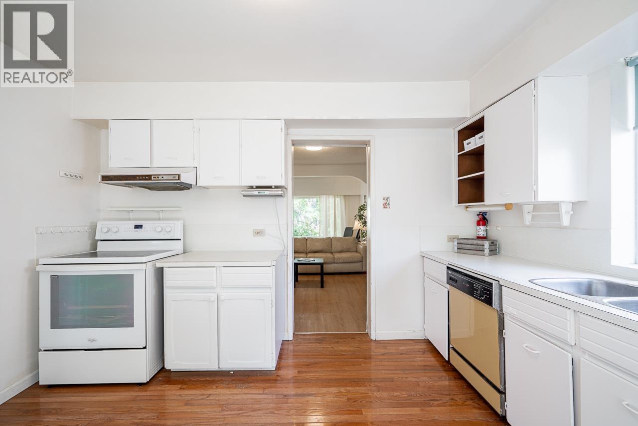 2720 W 24th Avenue, Vancouver, British Columbia  V6L 1R1 - Photo 14 - R3121526
