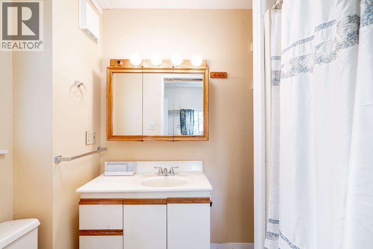 2720 W 24th Avenue, Vancouver, British Columbia  V6L 1R1 - Photo 18 - R3121526