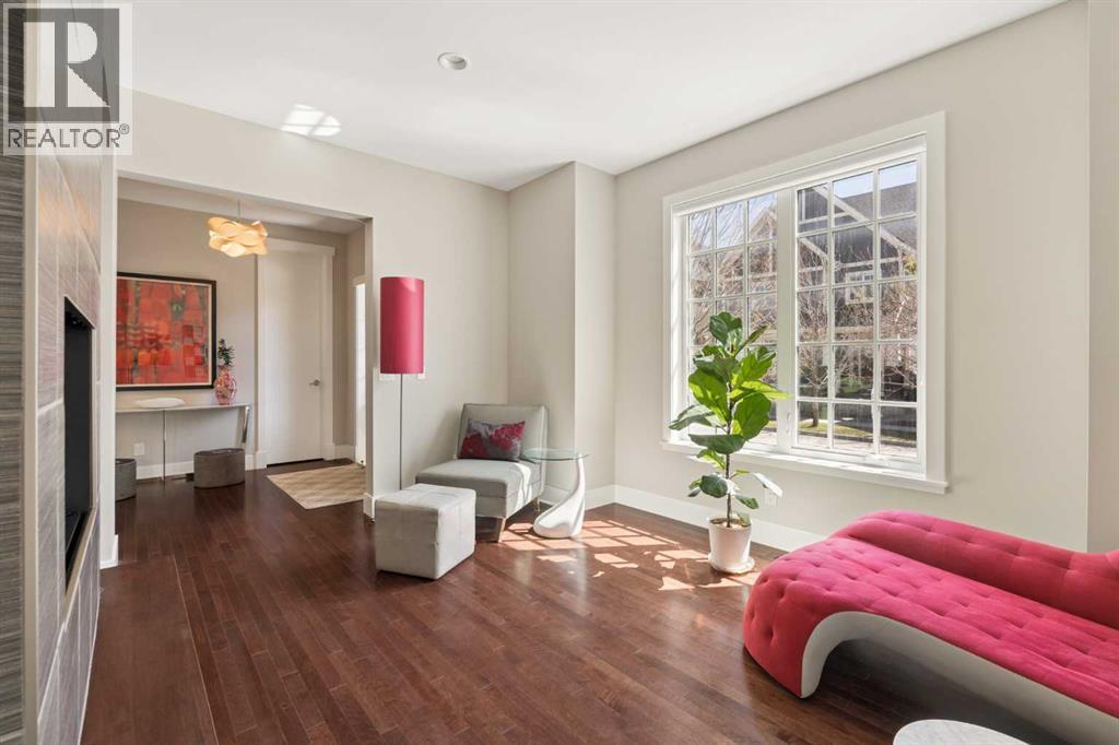 51 Hong Kong Road Sw, Calgary, Alberta  T3E 7A7 - Photo 6 - A2308507