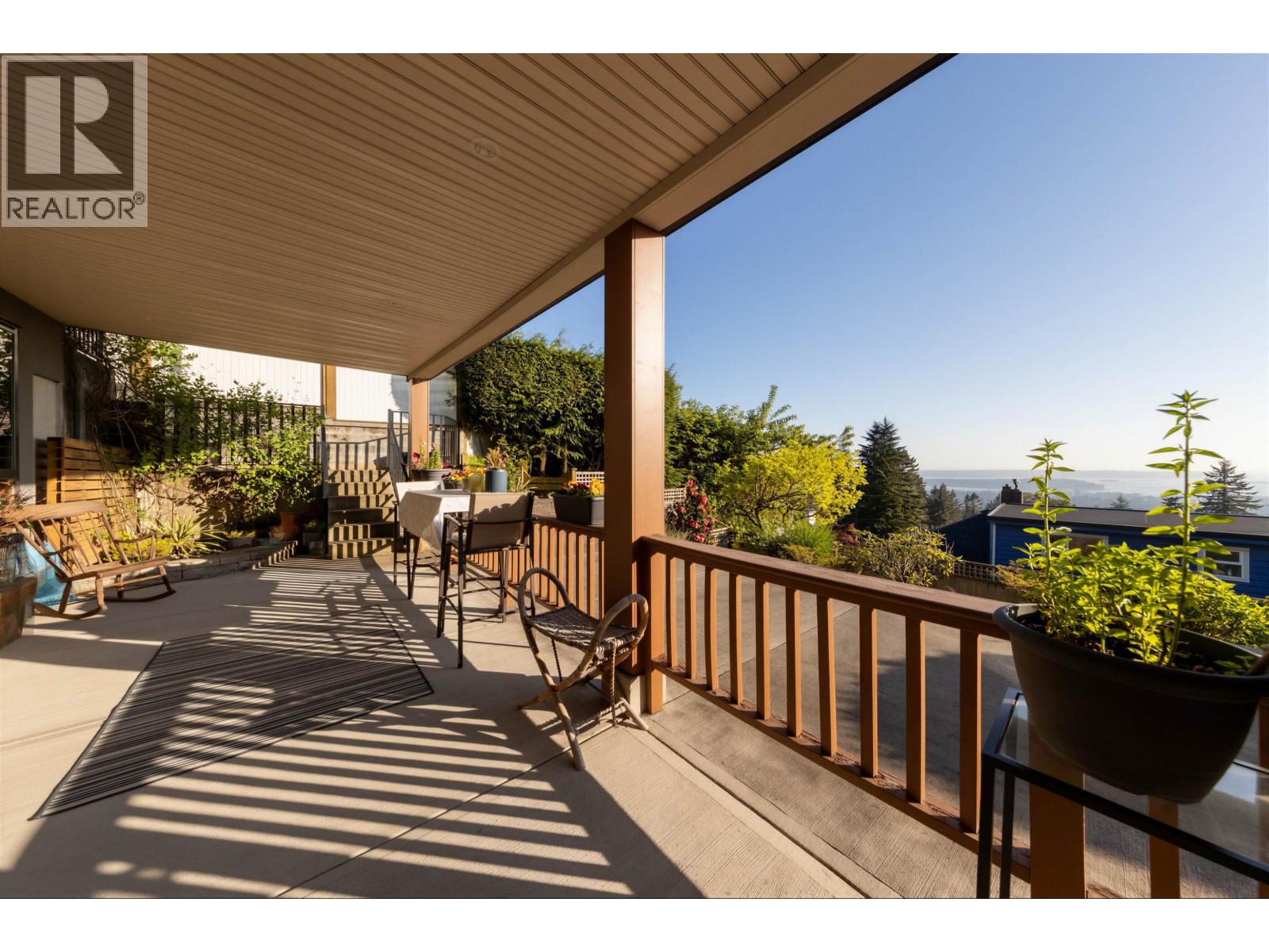 383 Newdale Street, North Vancouver, British Columbia  V7N 3H3 - Photo 35 - R3121546