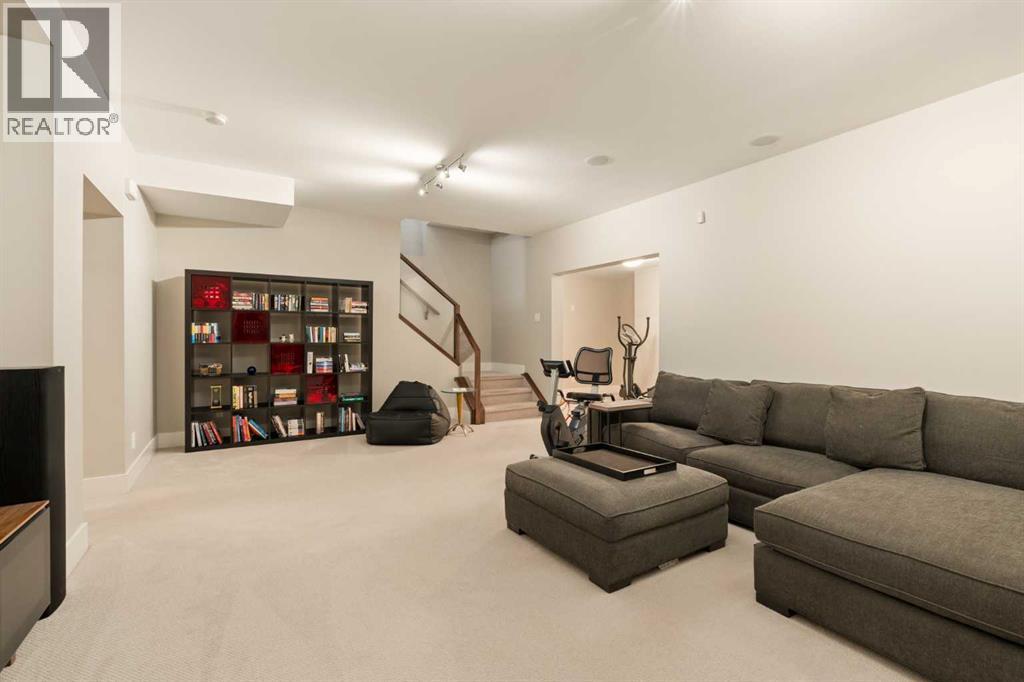 51 Hong Kong Road Sw, Calgary, Alberta  T3E 7A7 - Photo 39 - A2308507