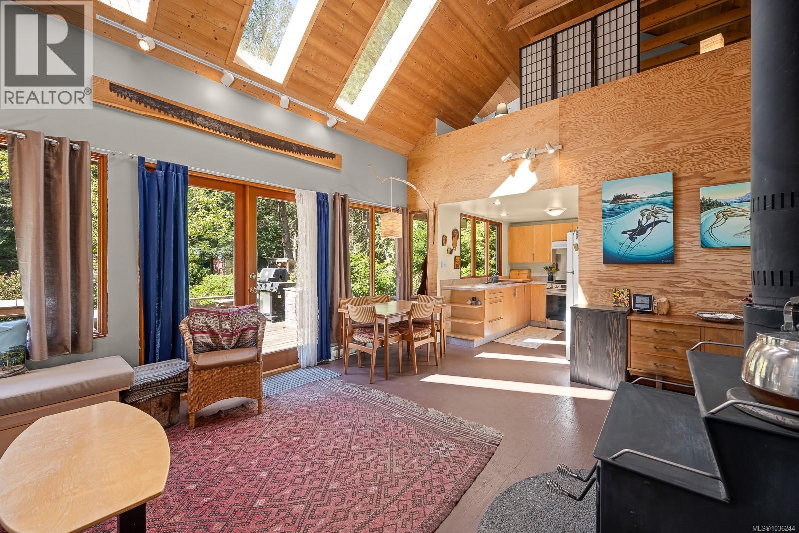 7670 Anderson Dr, Hornby Island, British Columbia  V0R 1Z0 - Photo 16 - 1036244