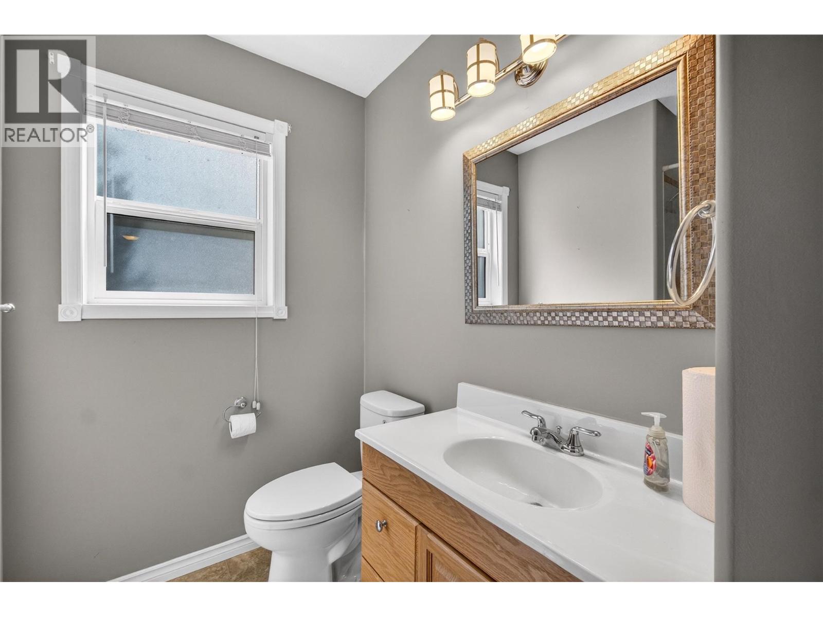 2218 Hopes Way, Sorrento, British Columbia  V0E 2W2 - Photo 27 - 10384633