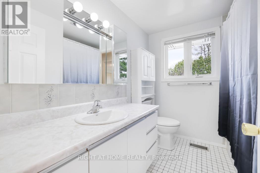 16 Lambert Drive, Ottawa, Ontario  K2H 5Y4 - Photo 23 - X13105718