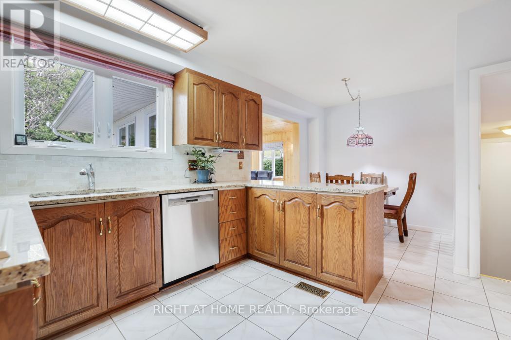 16 Lambert Drive, Ottawa, Ontario  K2H 5Y4 - Photo 7 - X13105718