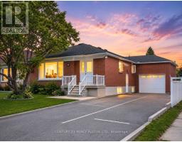 66 ACTON AVENUE, Toronto, Ontario