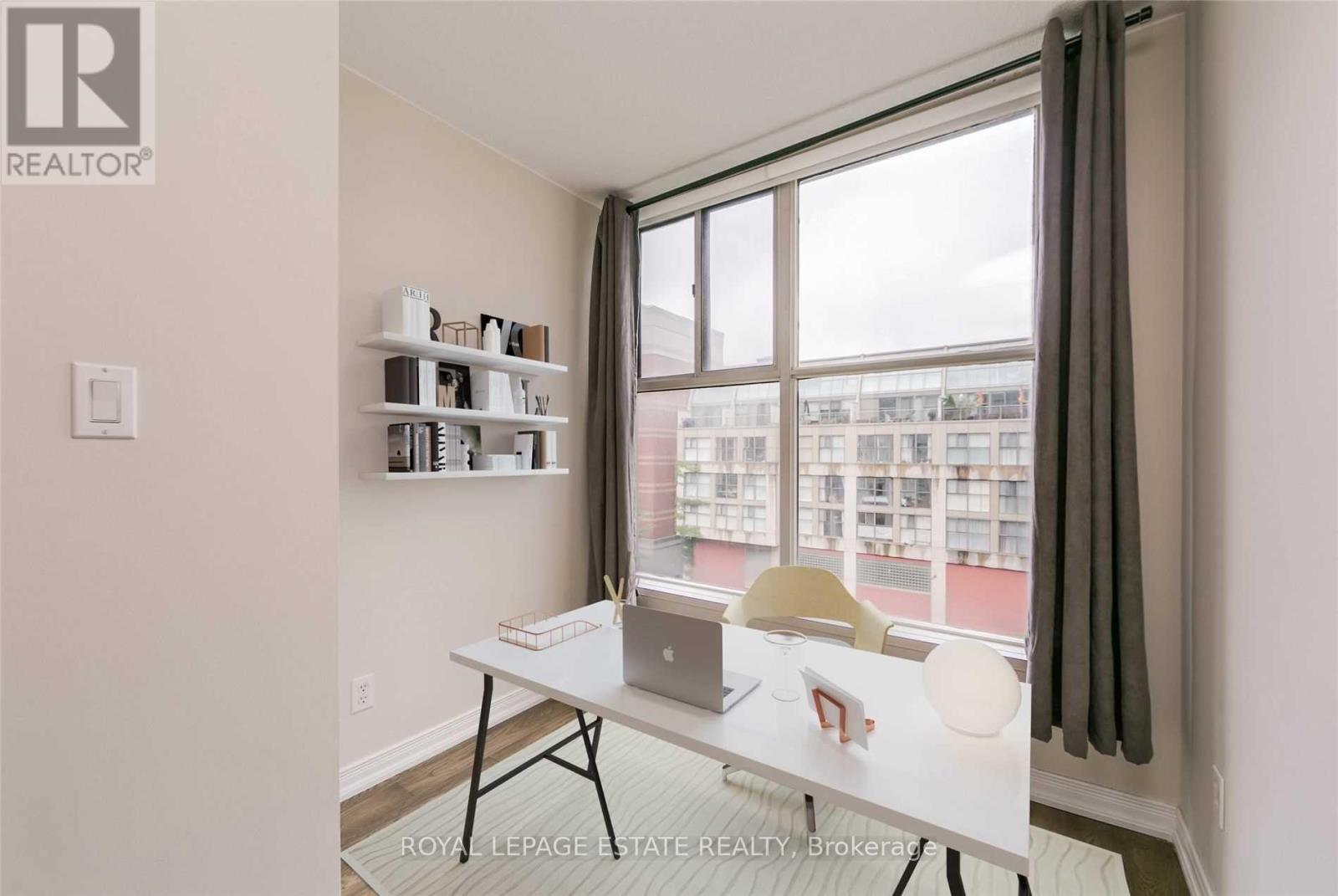 606 - 222 The Esplanade, Toronto, Ontario  M5A 4M8 - Photo 11 - C13105696
