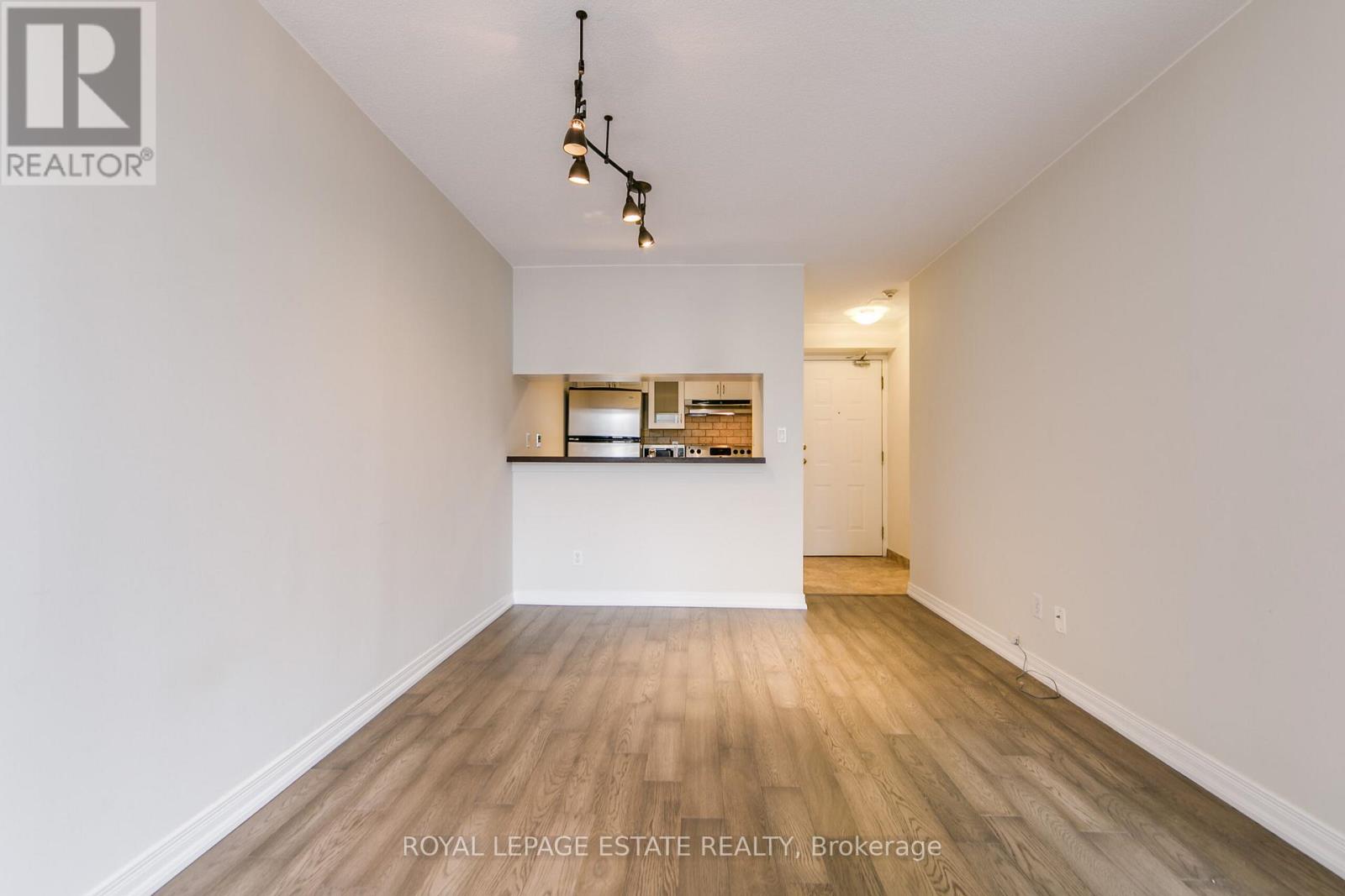 606 - 222 The Esplanade, Toronto, Ontario  M5A 4M8 - Photo 9 - C13105696
