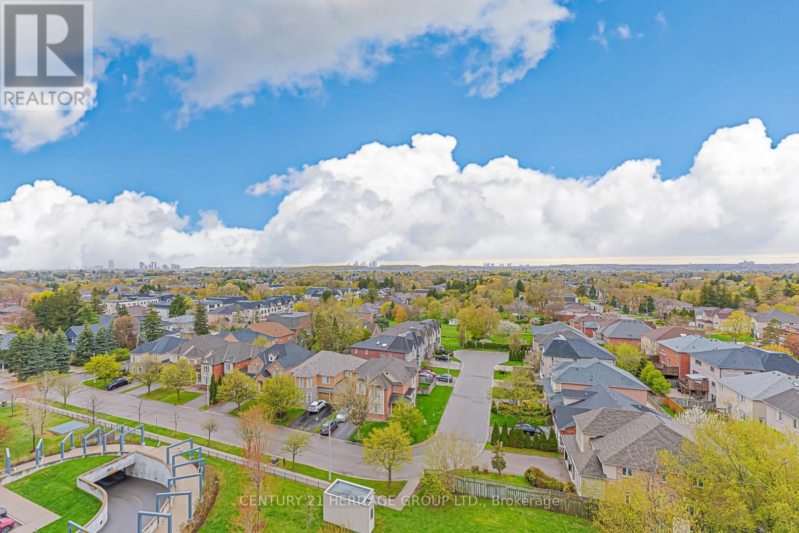 1002 - 9090 Yonge Street, Richmond Hill (South Richvale), Ontario  L4C 6Z9 - Photo 14 - N13105684