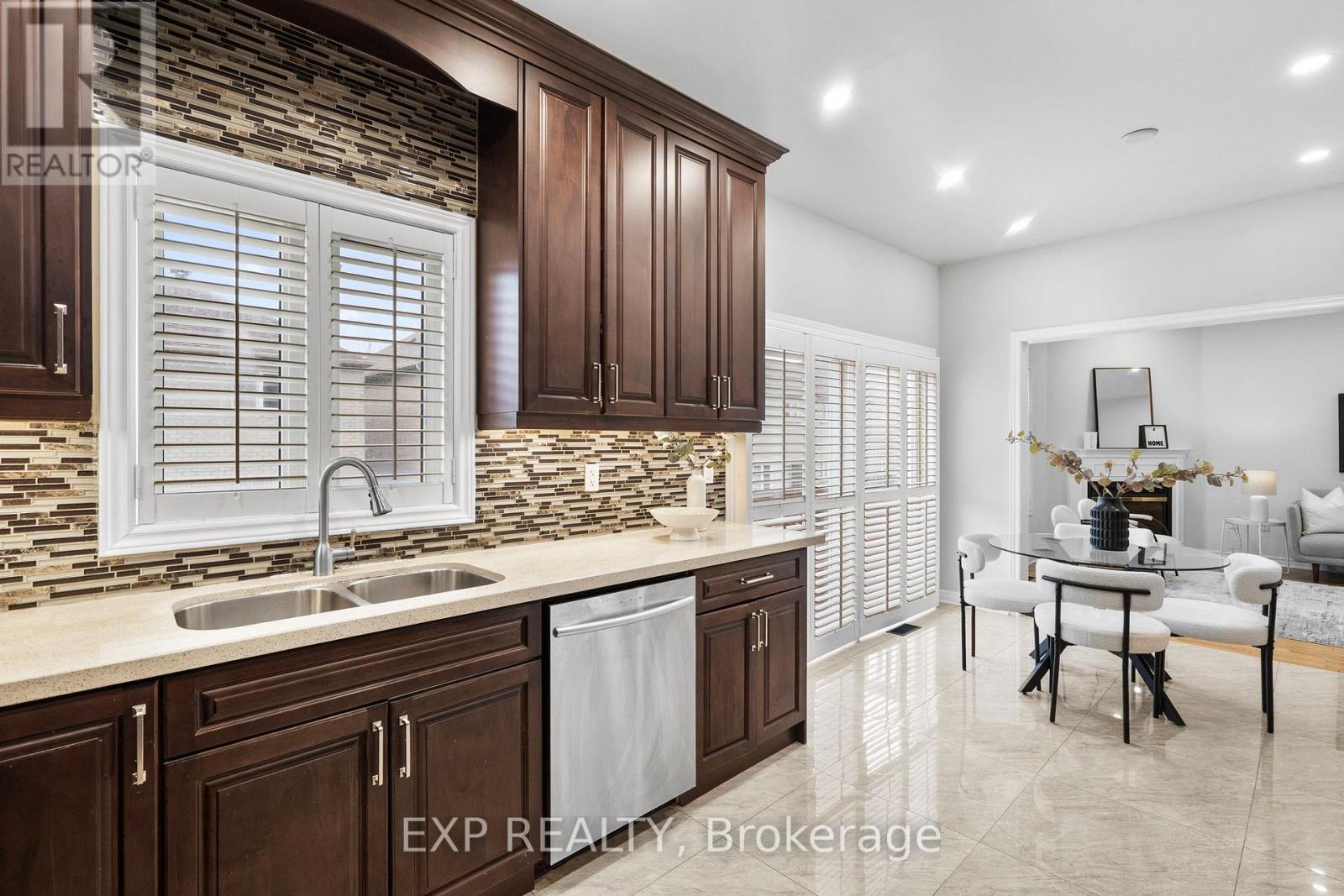 278 Williamson Road, Markham, Ontario  L6E 1X1 - Photo 9 - N13105686