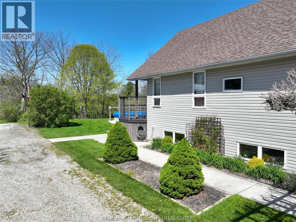 4311 Marthaville Road, Petrolia, Ontario  N0N 1R0 - Photo 8 - 26000962