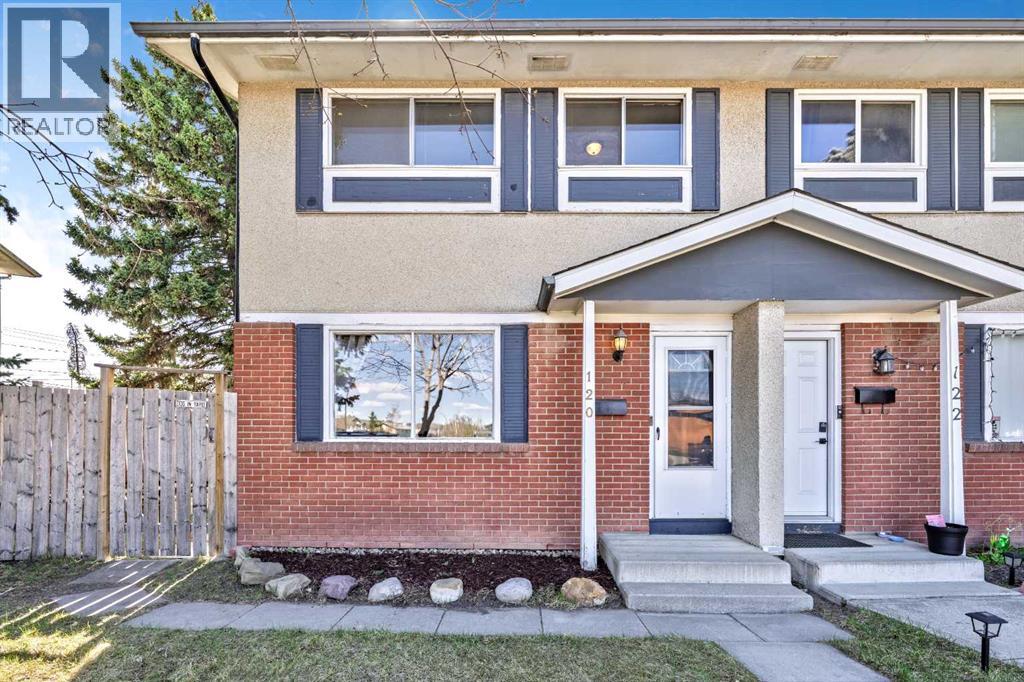 120 Pennsburg Way SE, Calgary, Alberta  T2A 2J5 - Photo 2 - A2308666