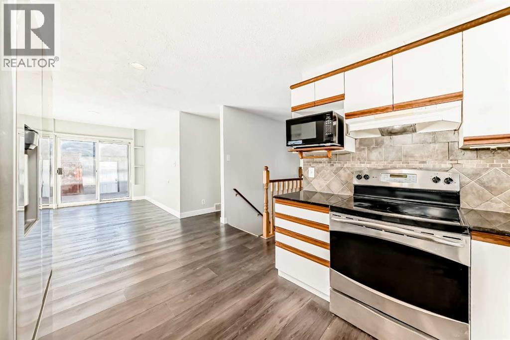 2831 63 Avenue SW, Calgary, Alberta  T3E 5J6 - Photo 10 - A2309142