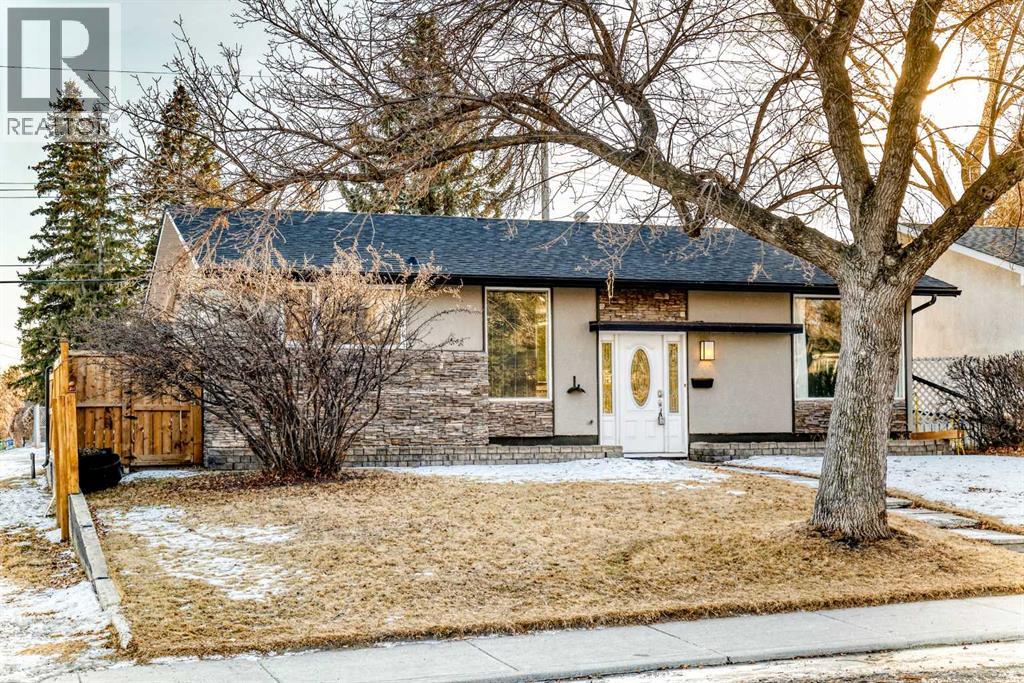 2831 63 Avenue SW, Calgary, Alberta  T3E 5J6 - Photo 2 - A2309142