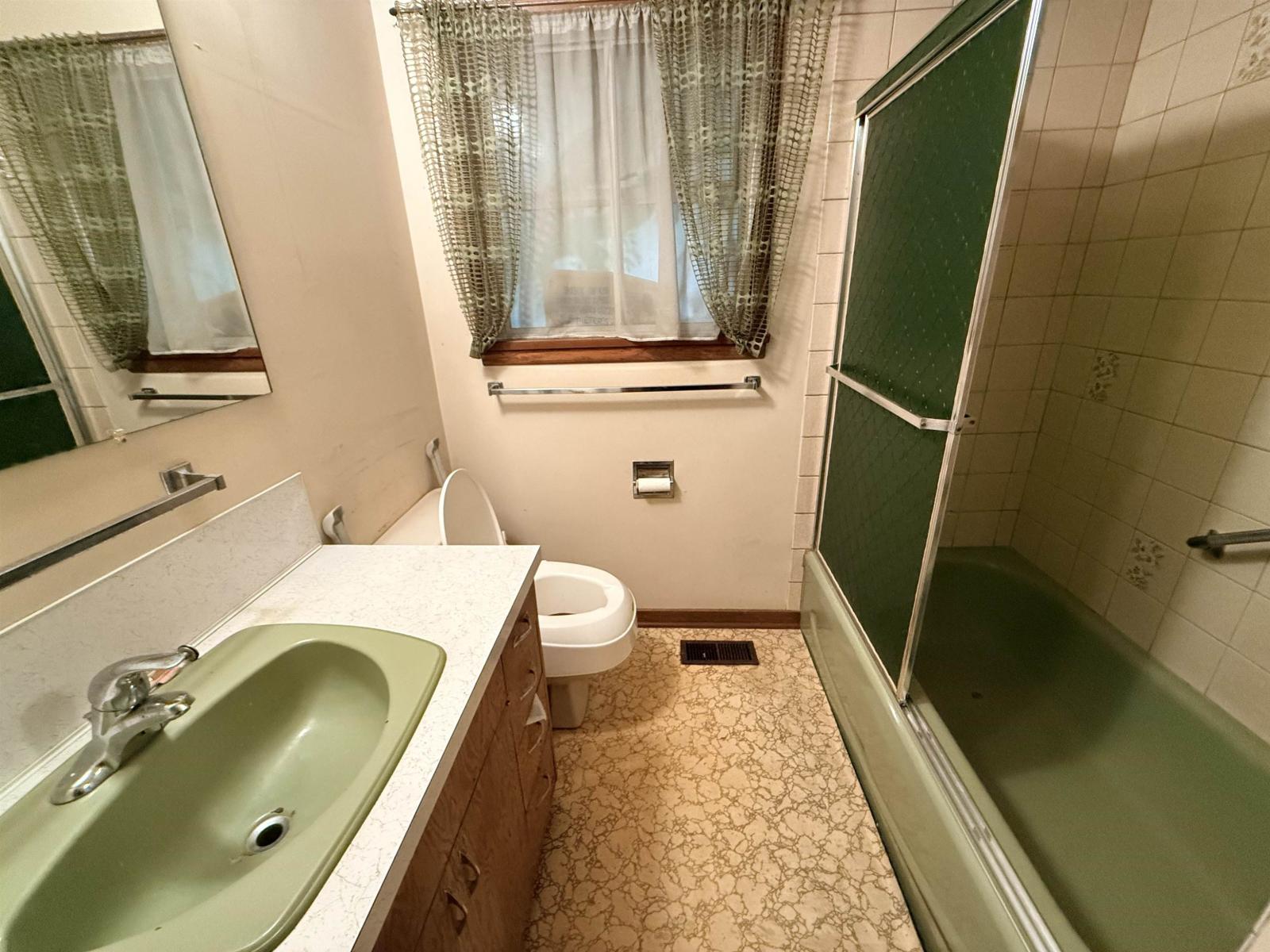 23836 68 Avenue, Langley, British Columbia  V2Y 2H4 - Photo 22 - R3120366