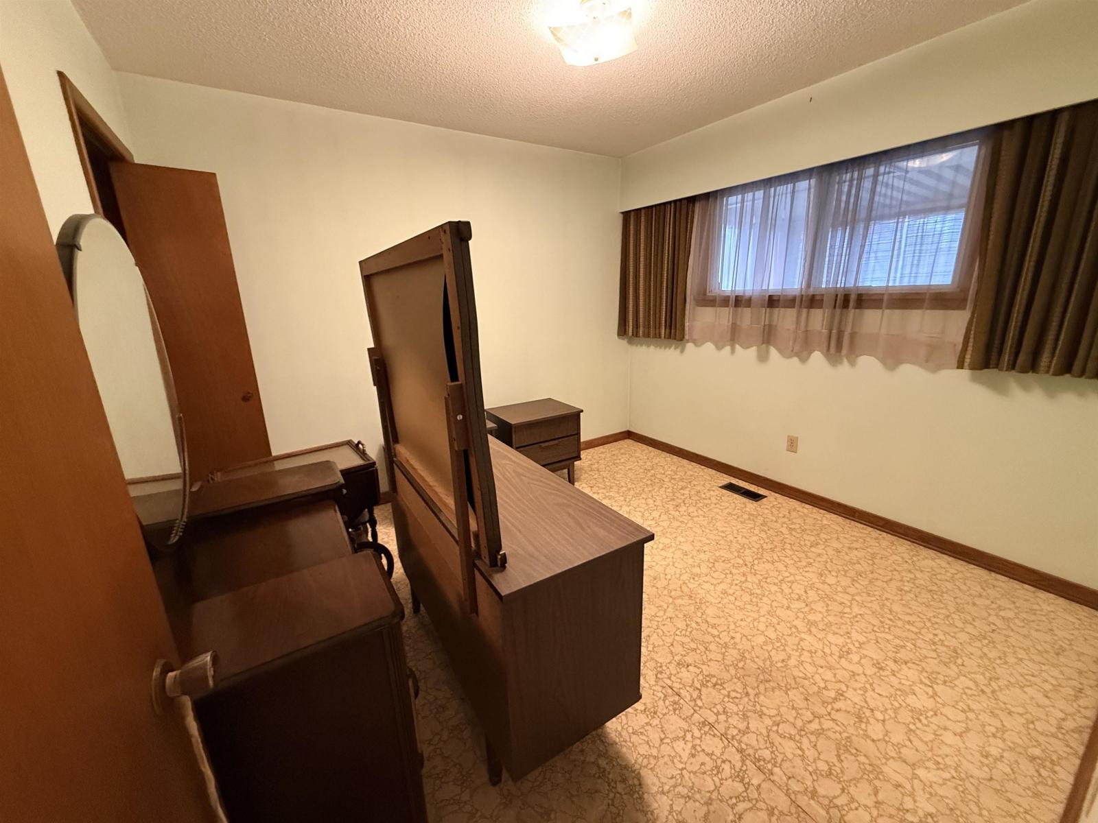 23836 68 Avenue, Langley, British Columbia  V2Y 2H4 - Photo 21 - R3120366