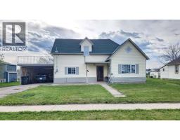 358 N 100 W, Raymond, Alberta