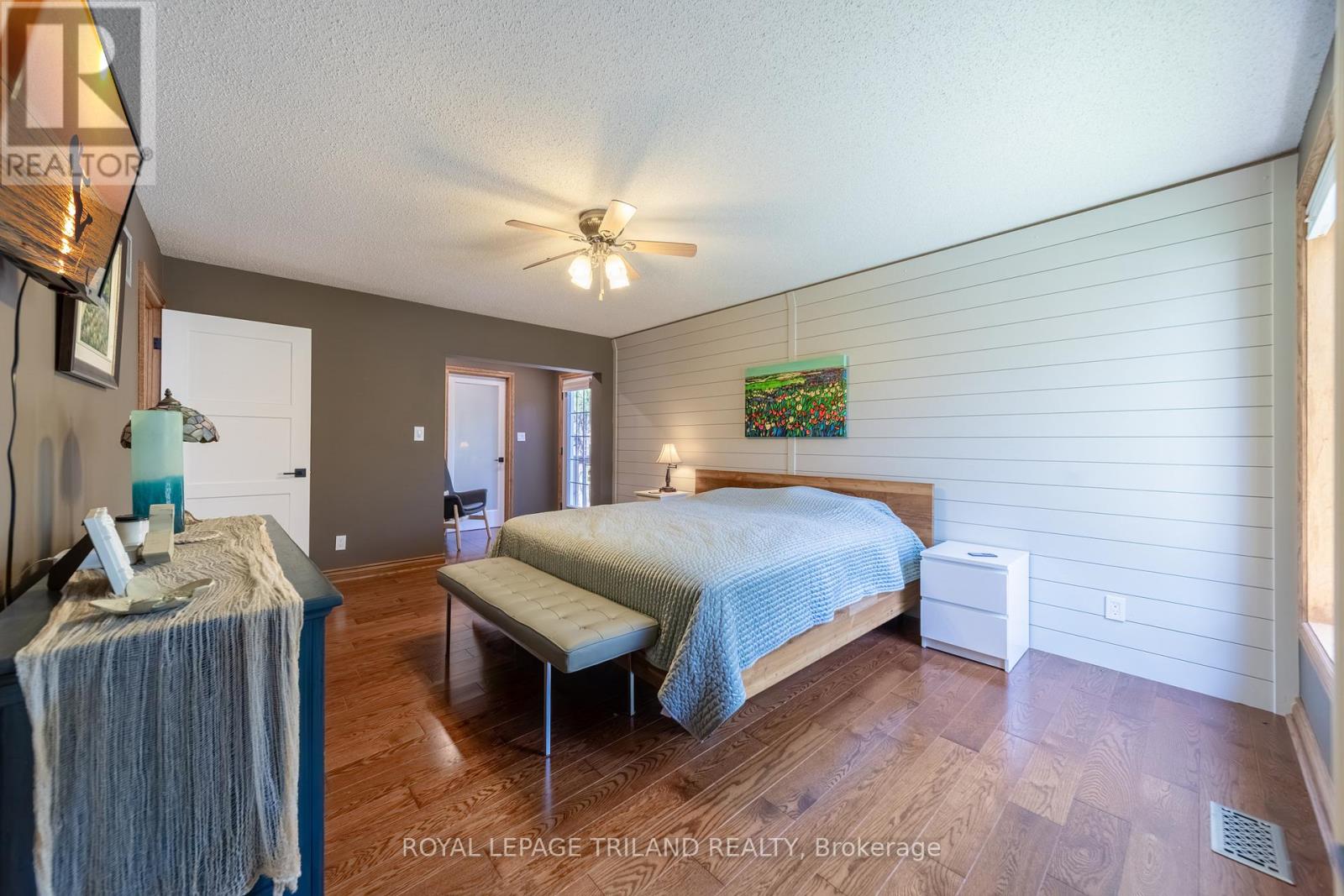 10441 Pinetree Drive, Lambton Shores, Ontario  N0M 1T0 - Photo 28 - X13105788