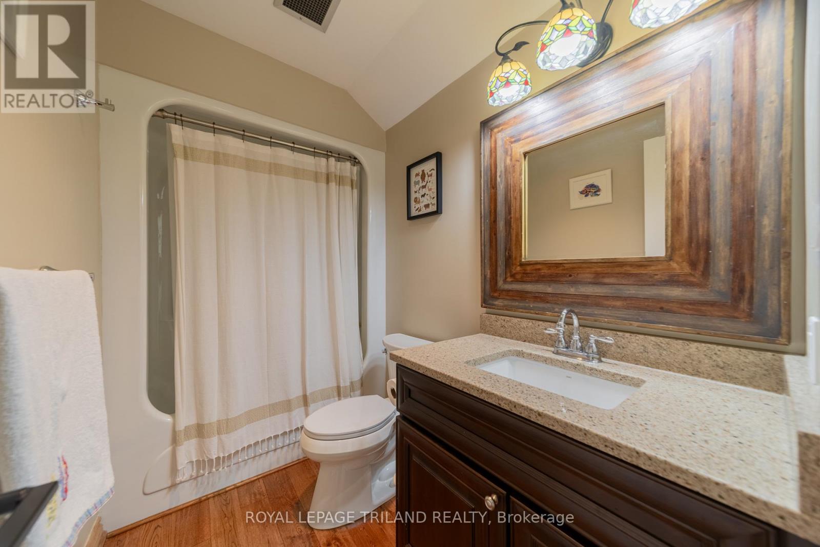 10441 Pinetree Drive, Lambton Shores, Ontario  N0M 1T0 - Photo 35 - X13105788
