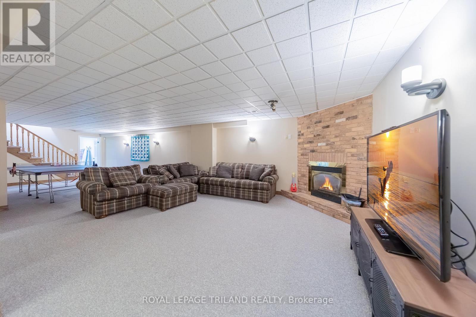 10441 Pinetree Drive, Lambton Shores, Ontario  N0M 1T0 - Photo 37 - X13105788