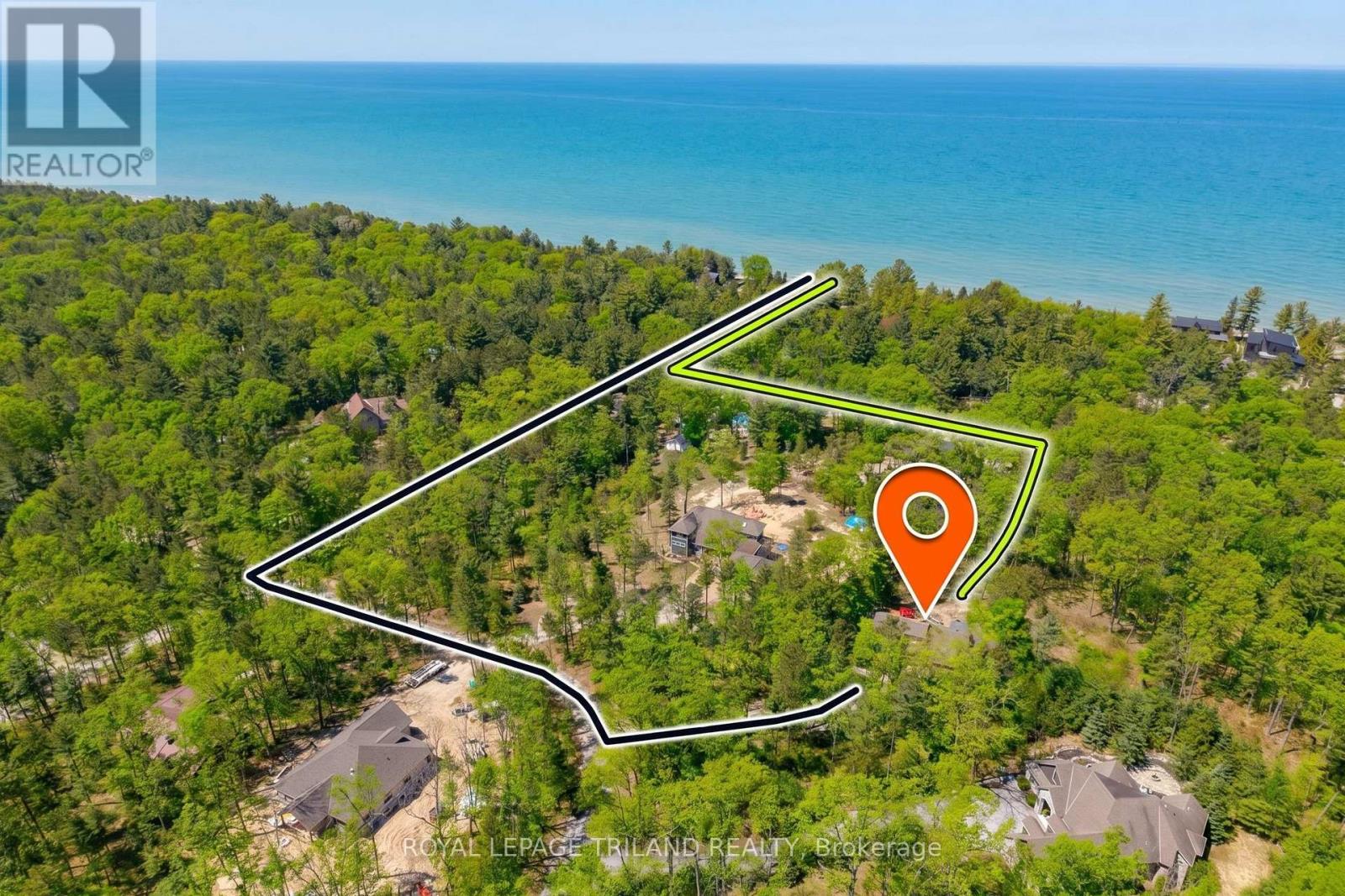 10441 Pinetree Drive, Lambton Shores, Ontario  N0M 1T0 - Photo 48 - X13105788