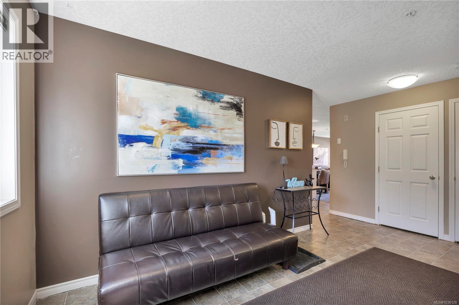 407 1201 Henry Rd, Courtenay, British Columbia  V9J 1L0 - Photo 3 - 1036128
