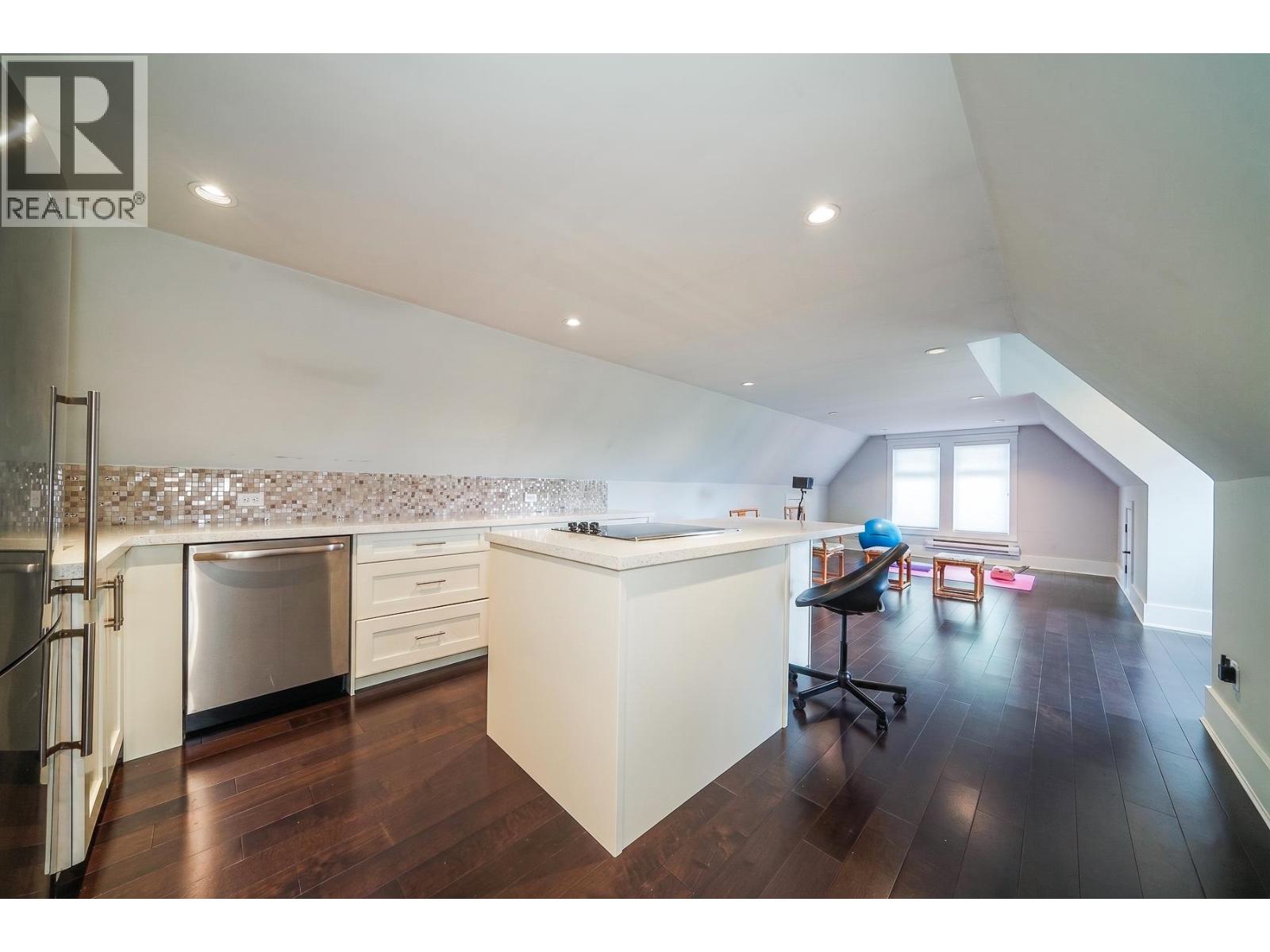 10320 Dennis Crescent, Richmond, British Columbia  V7A 3R8 - Photo 24 - R3121073
