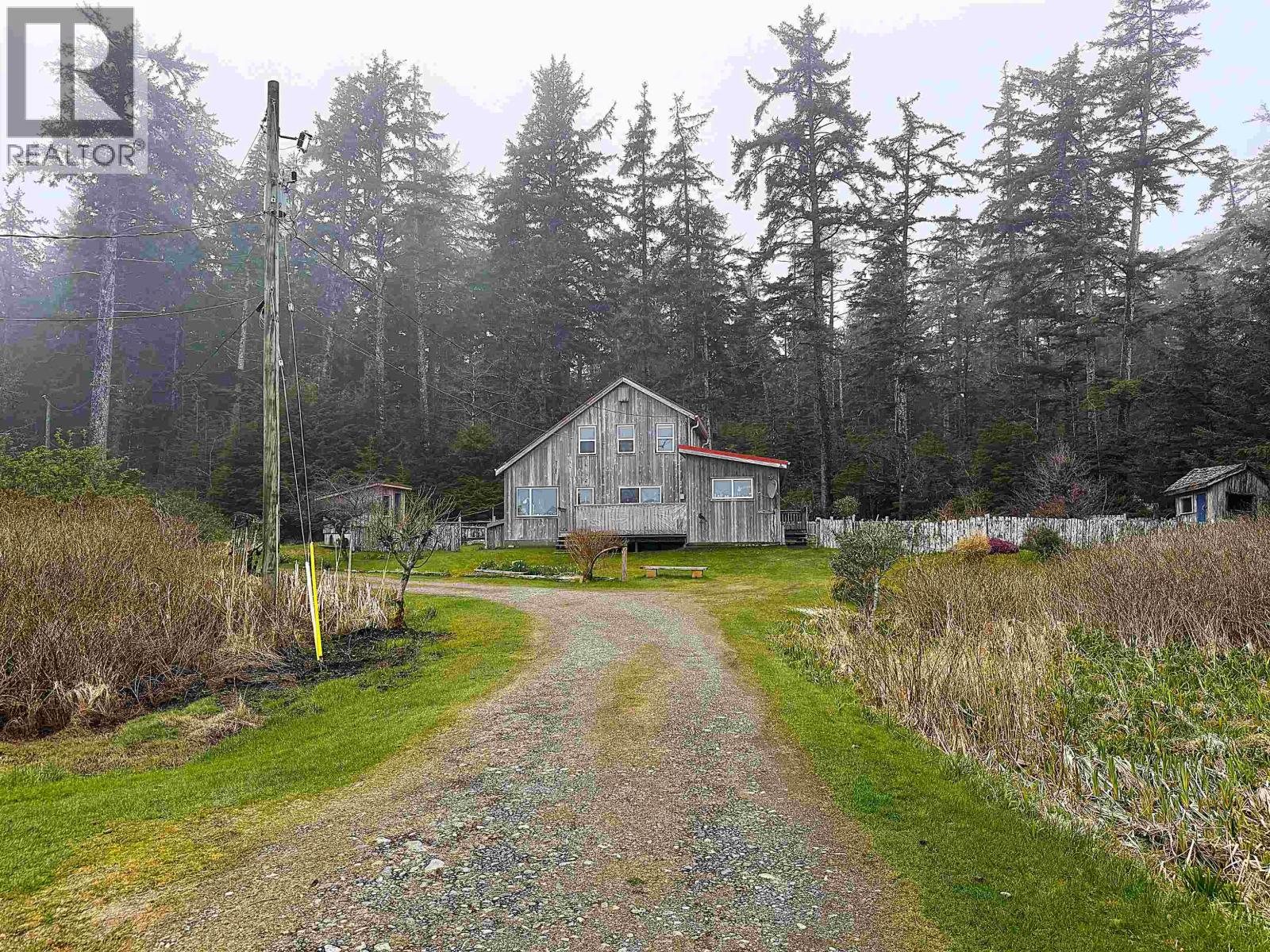 556 Davis Road, Daajing Giids Rural, British Columbia  V0T 1Y0 - Photo 1 - R3121574