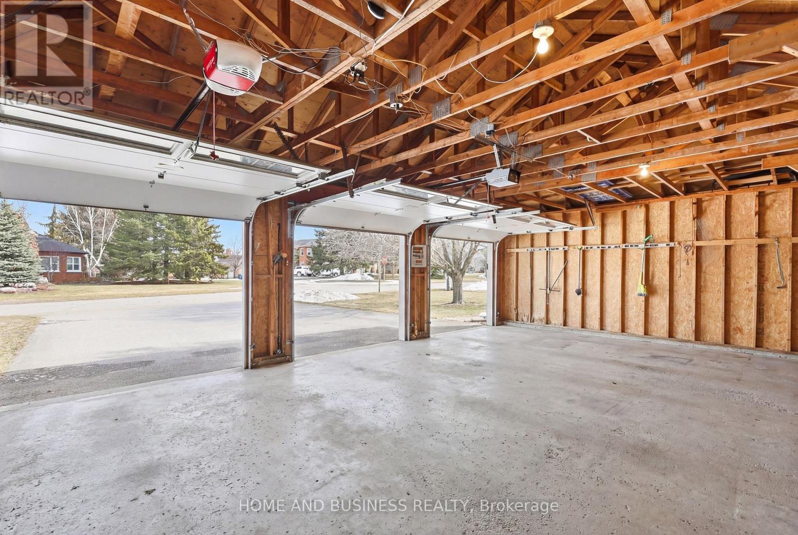 1 Bayberry Road, Mono, Ontario  L9W 6G5 - Photo 4 - X12933064